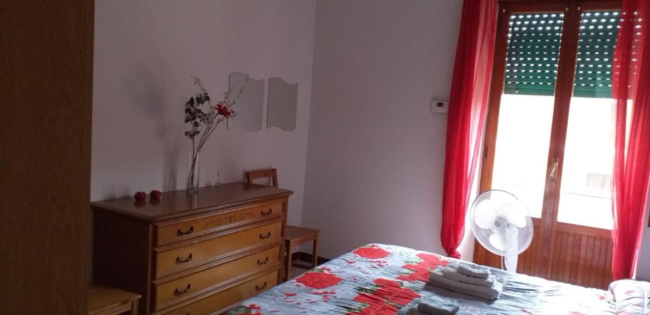 Romamor Buitenkant foto